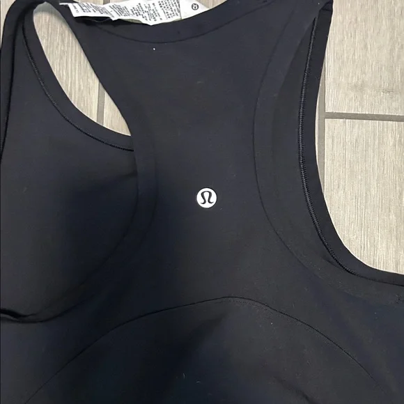 Lululemon Athletica Women's Black Tank Top - Picture 5 of 6